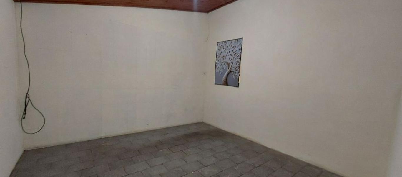 CASA NA Vila Clementina em Assis