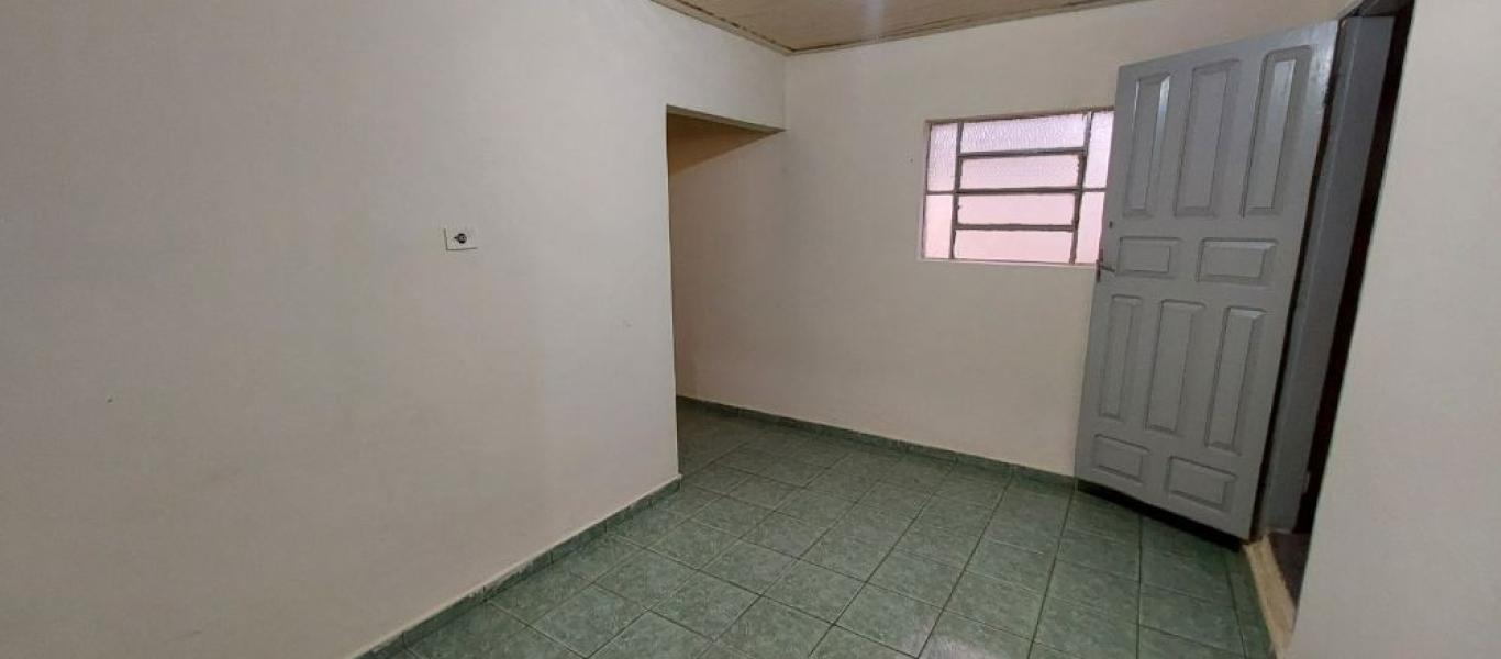 CASA NA Vila Clementina em Assis