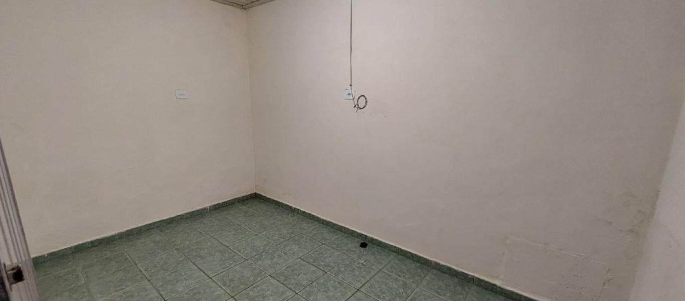 CASA NA Vila Clementina em Assis