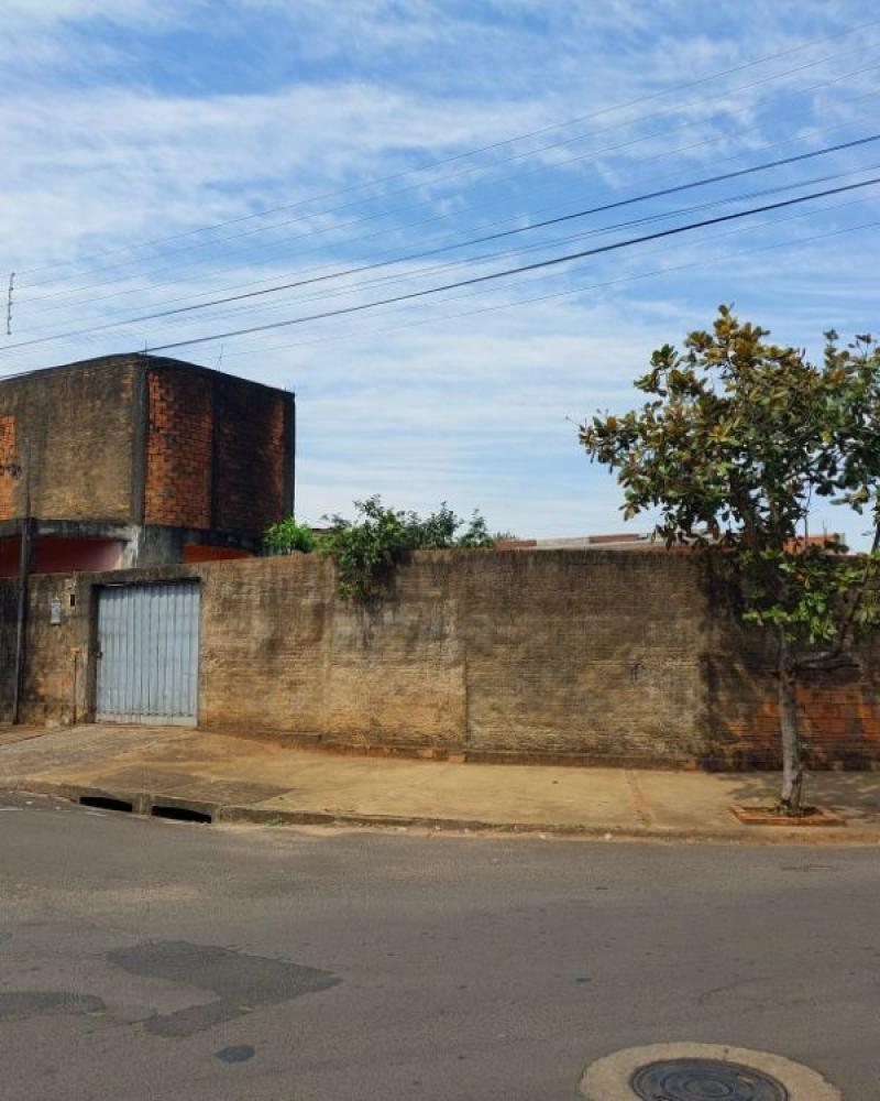 CASA NA COHAB DA RODOVIÁRIA em Assis