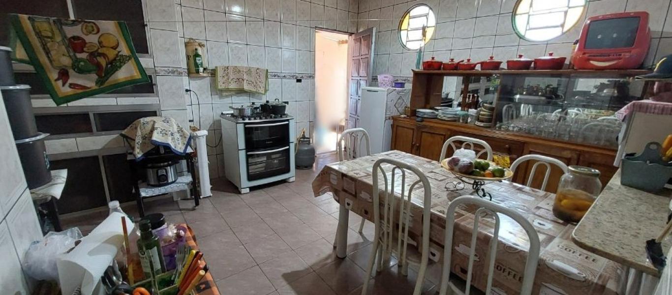 CASA NA COHAB DA RODOVIÁRIA em Assis
