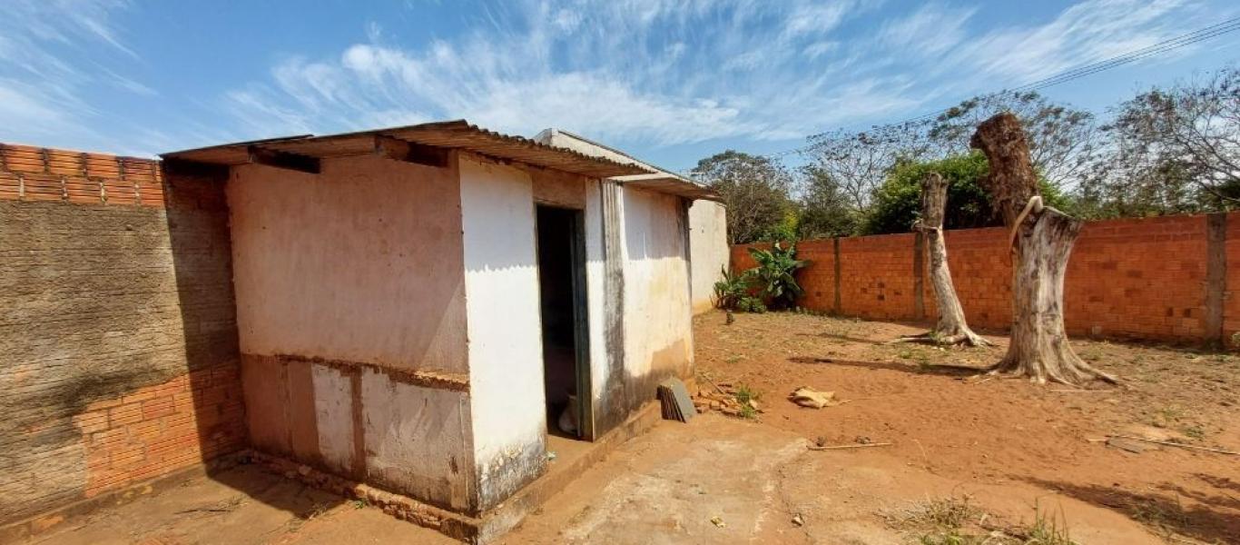 CASA NA COHAB DA RODOVIÁRIA em Assis