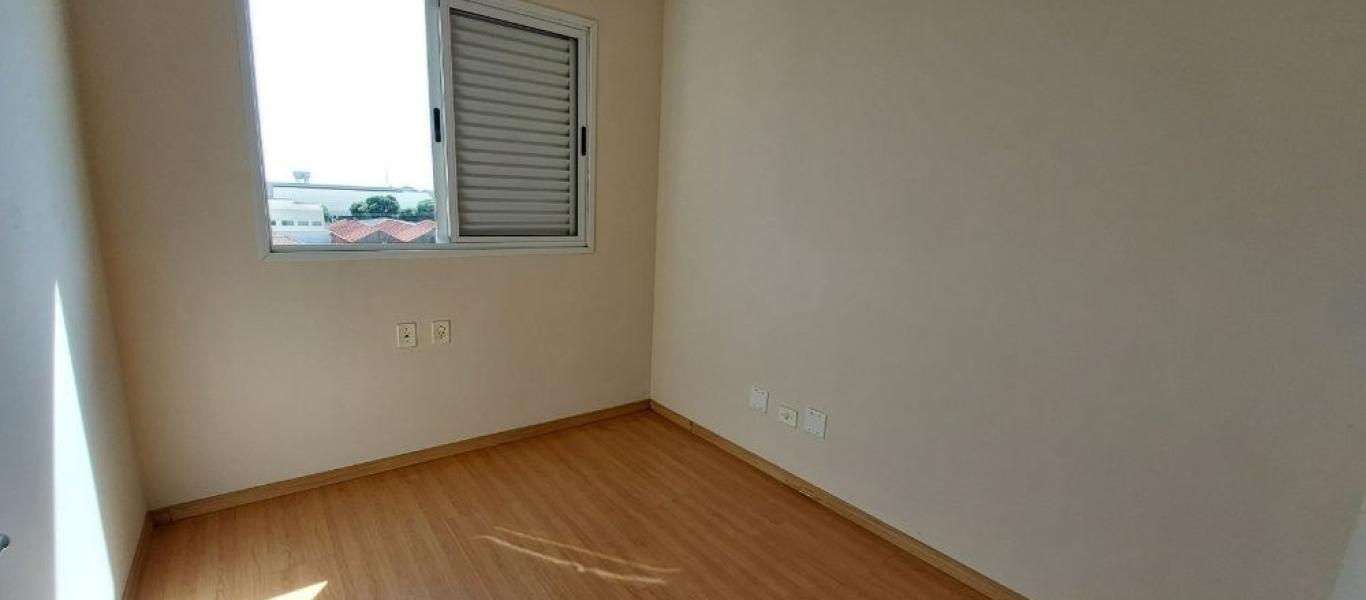 APARTAMENTO NA Centro em Assis