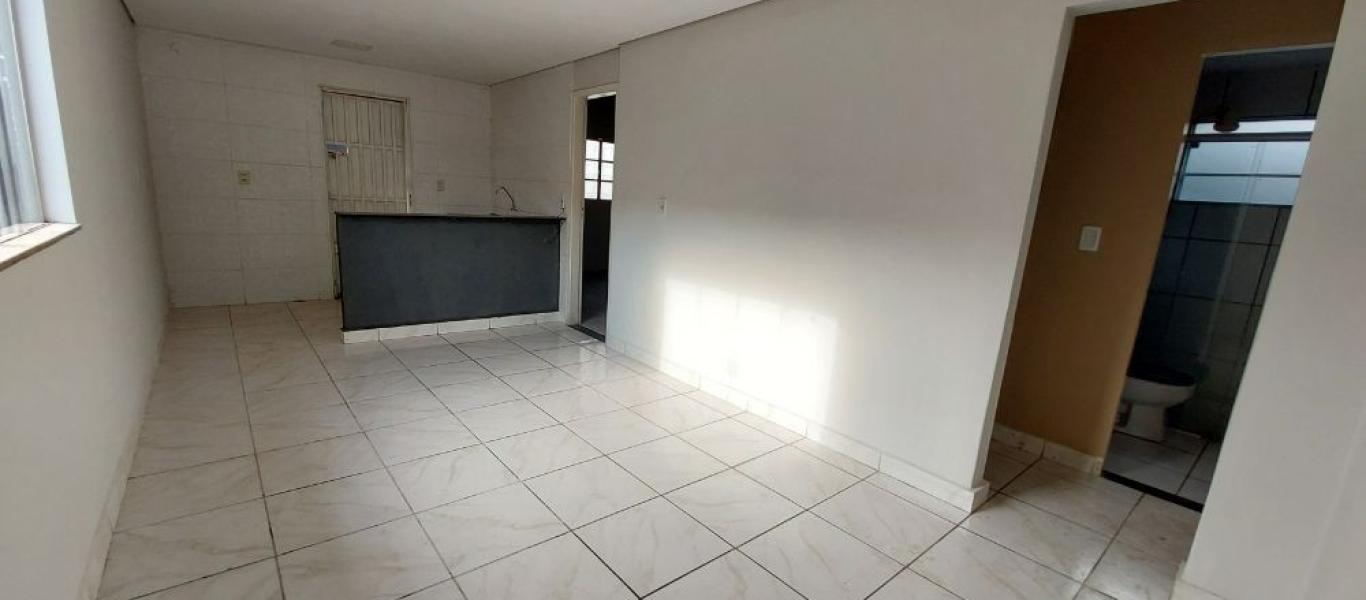 CASA NA Conjunto Habitacional Assis IV em Assis