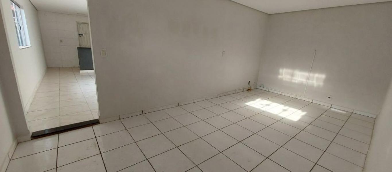 CASA NA Conjunto Habitacional Assis IV em Assis