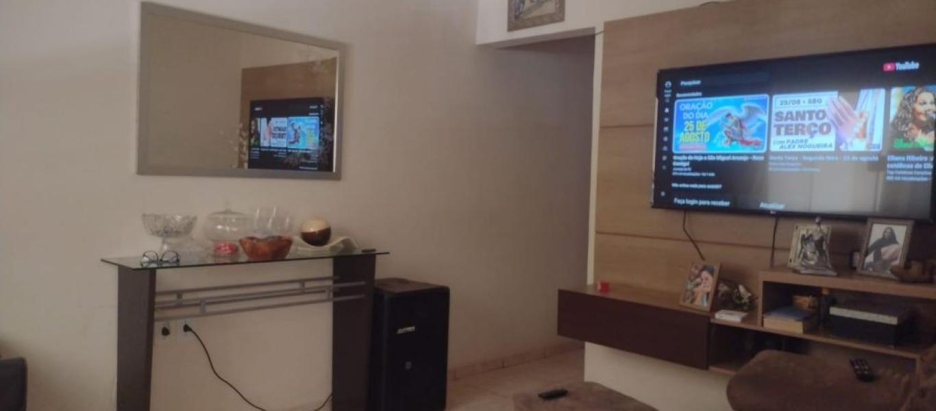 CASA NA Vila das Árvores em Tarumã