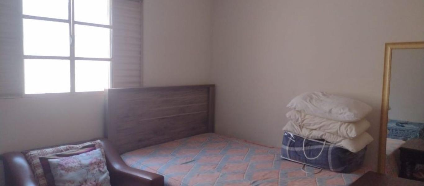 CASA NA Vila das Árvores em Tarumã