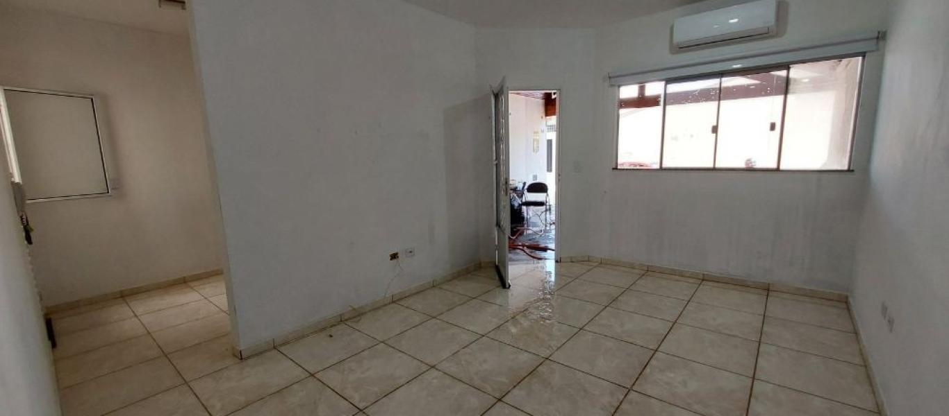 CASA NO RESIDENCIAL VIVERDE em Assis