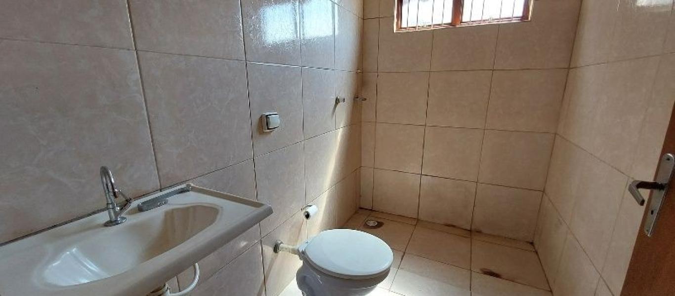 CASA NA Vila Progresso em Assis