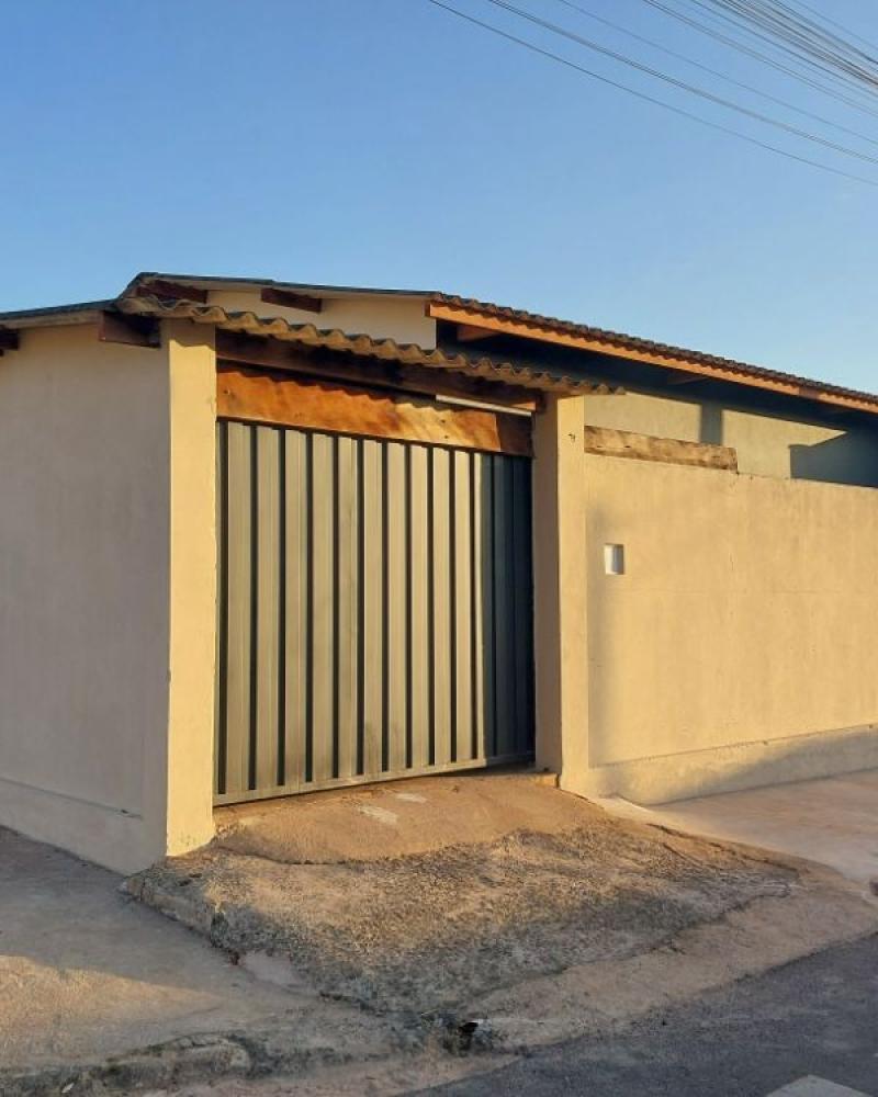 CASA NA Vila Progresso em Assis