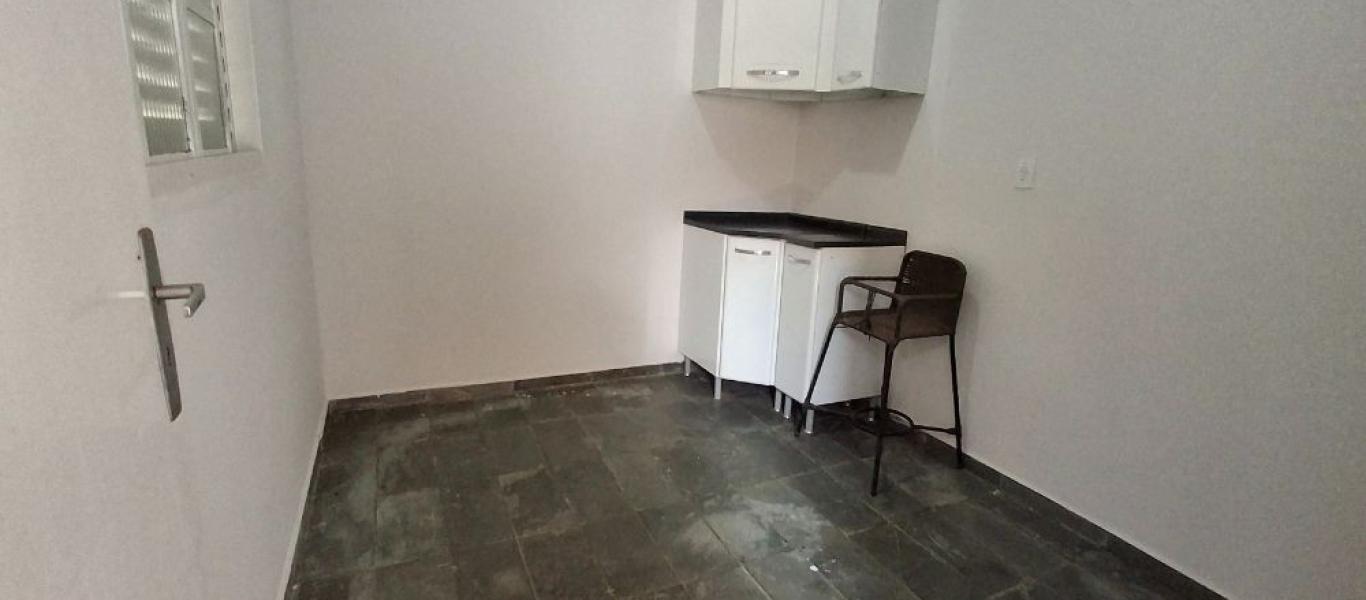 CASA NA Vila Santa Cecília em Assis