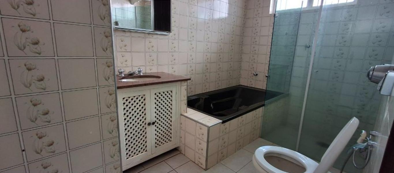CASA NA Vila Santa Cecília em Assis