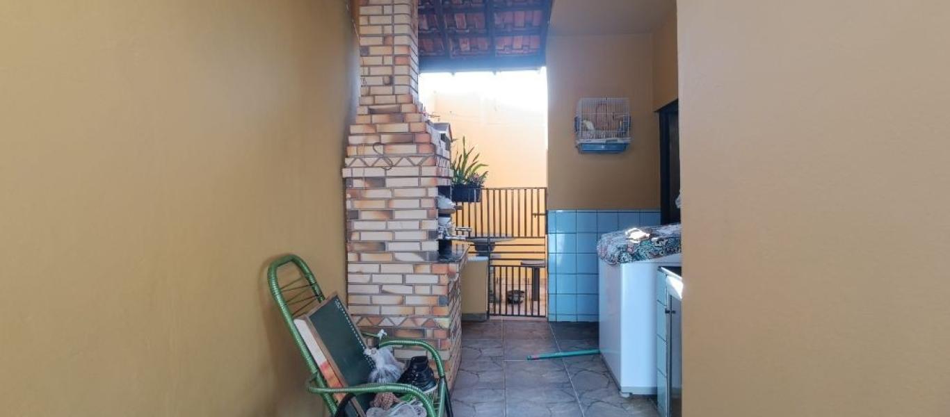 CASA NA Vila Ribeiro em Assis