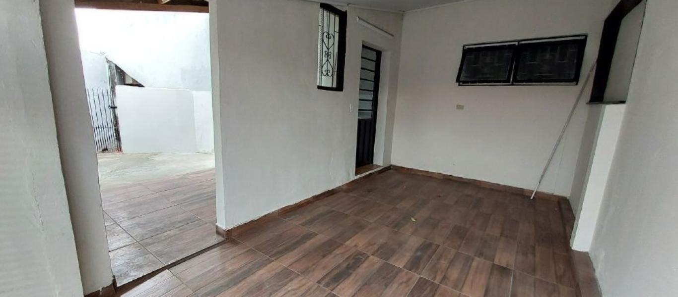 CASA NO Parque Universitário em Assis