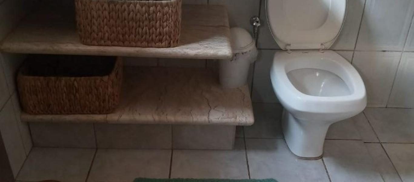 CASA NO JARDIM PARANÁ em Assis