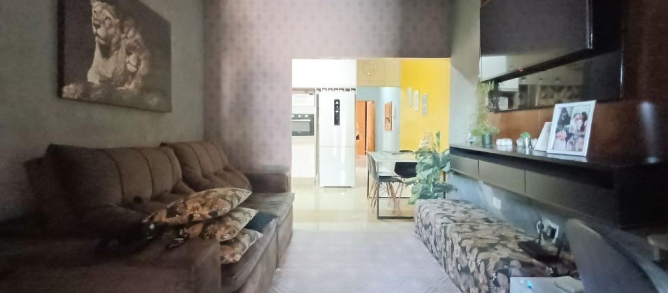 CASA NA Vila Progresso em Assis