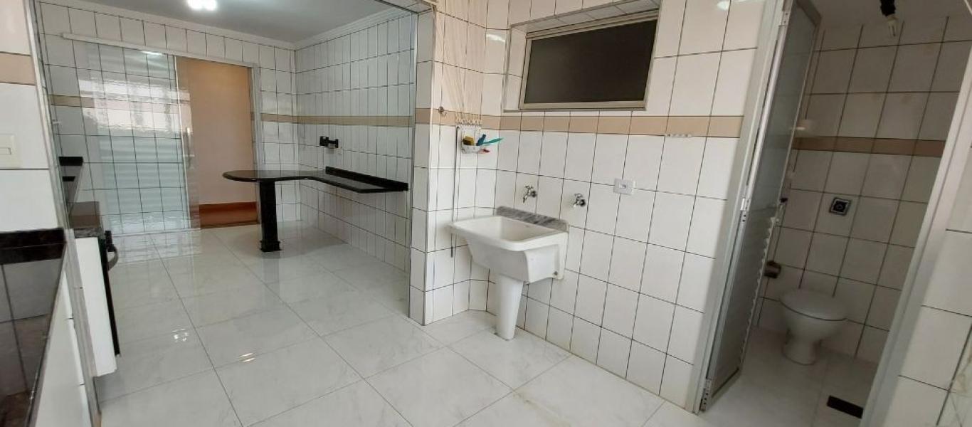 APARTAMENTO NA Centro em Assis