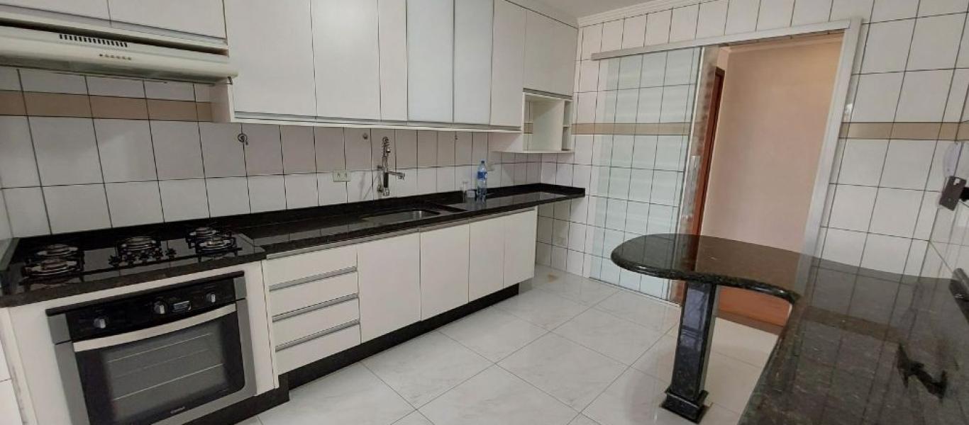 APARTAMENTO NA Centro em Assis