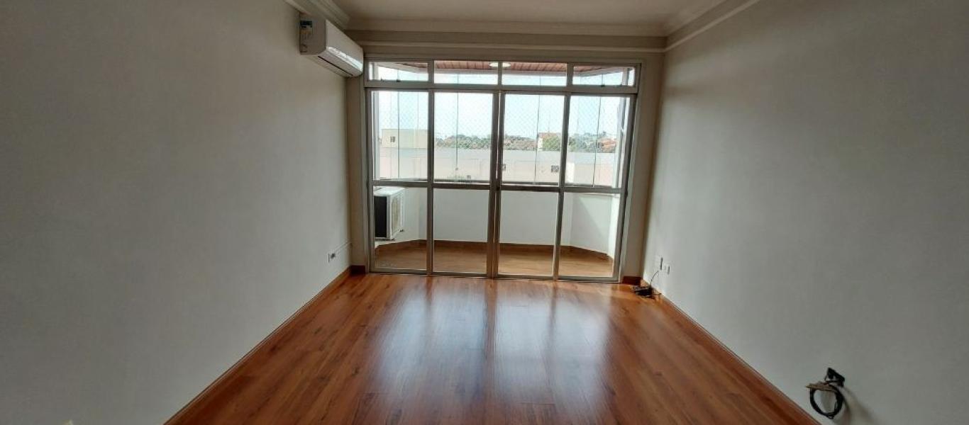 APARTAMENTO NA Centro em Assis