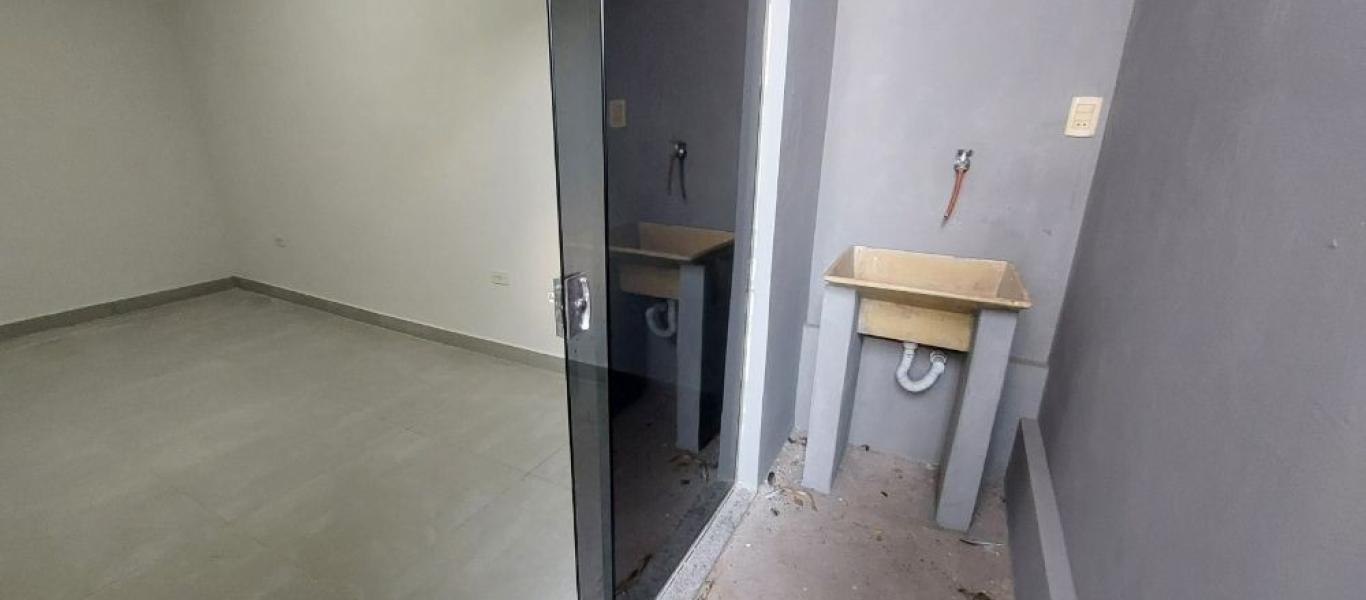 PONTO COMERCIAL NA Vila Central em Assis