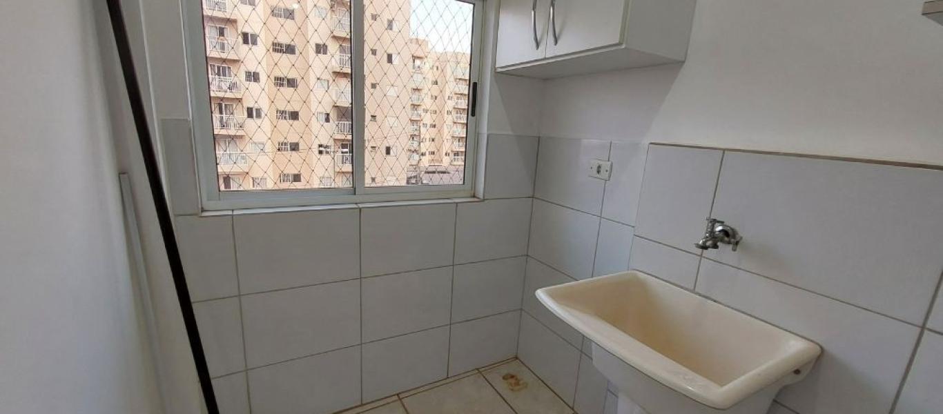 APARTAMENTO NA INOCOOP em Assis