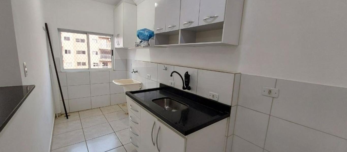 APARTAMENTO NA INOCOOP em Assis