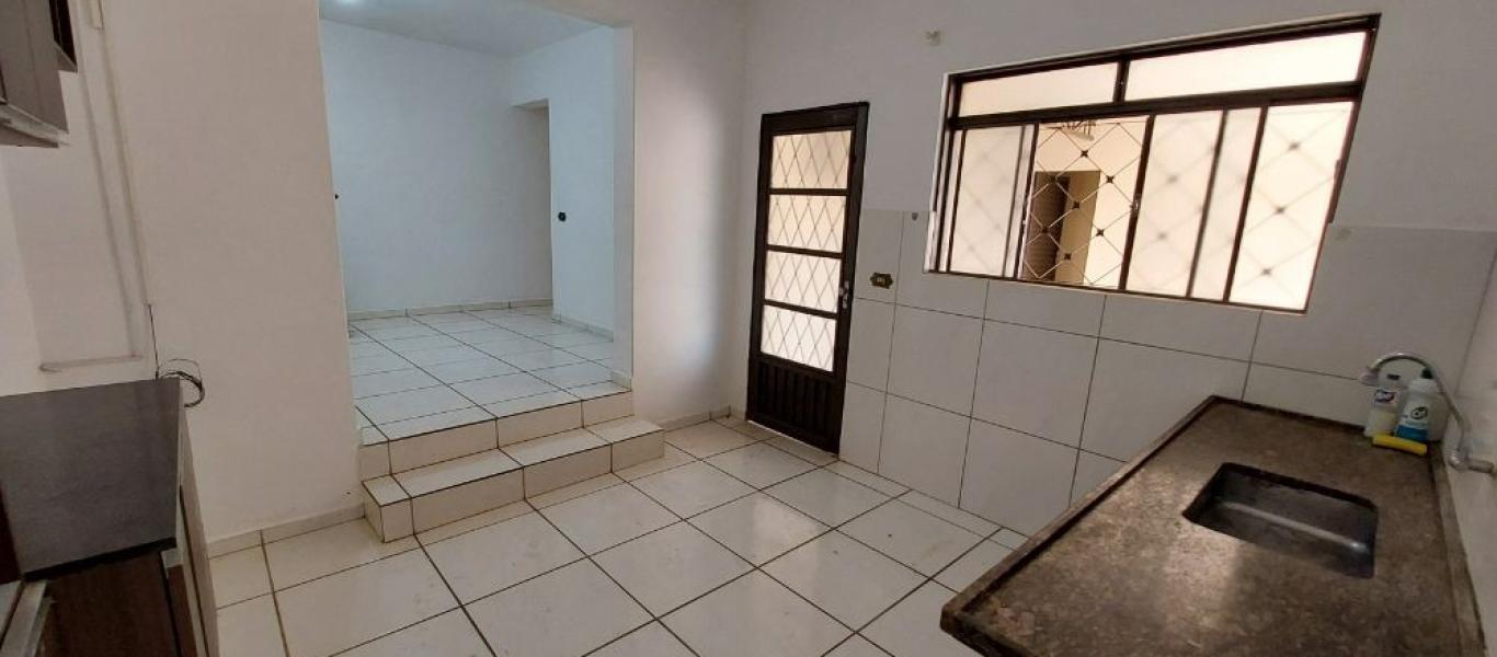 CASA NA Centro em Assis