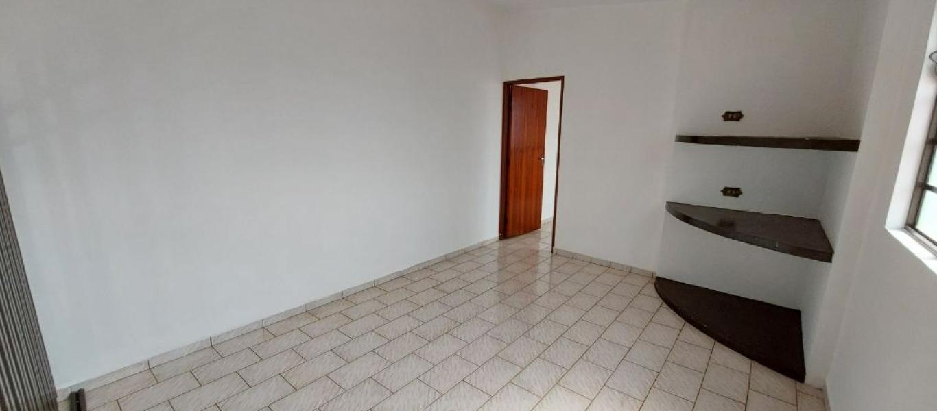 CASA NA Centro em Assis