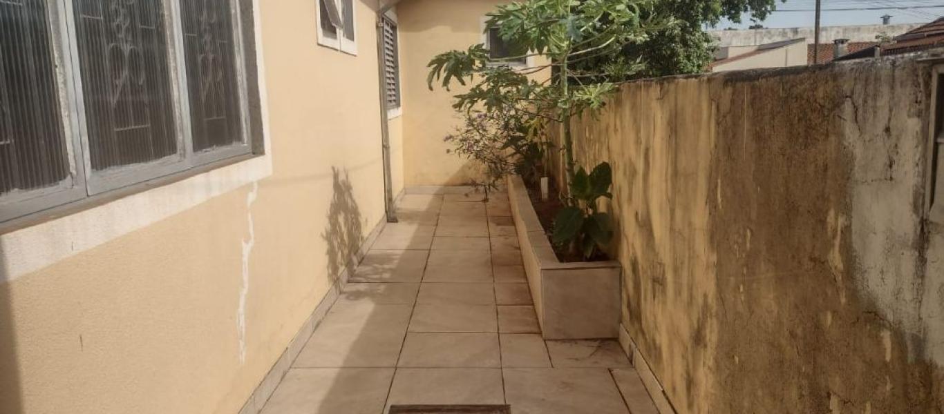 CASA NA Vila Prudenciana em Assis