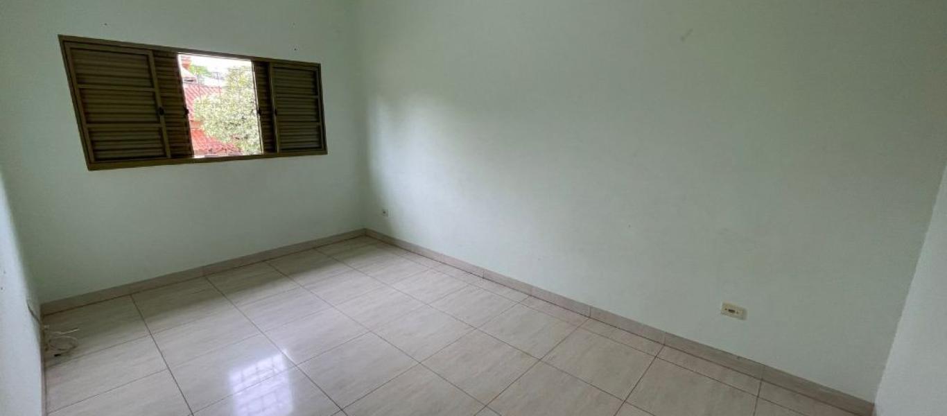 CASA NO Jardim Paulista em Assis