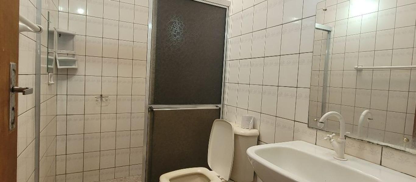 CASA NA Vila Ribeiro em Assis