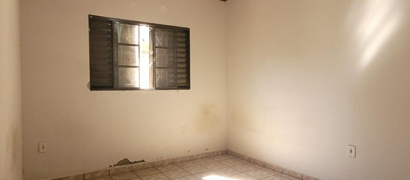 CASA NA Vila Ribeiro em Assis