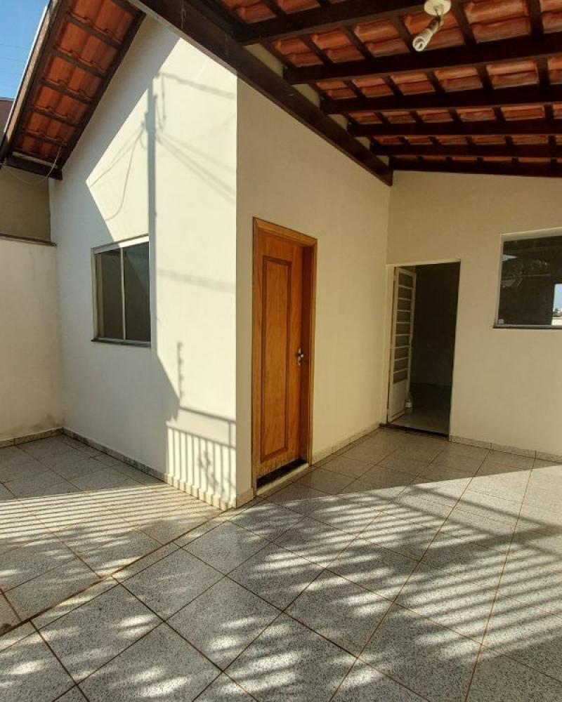 CASA NO Jardim Canadá em Assis