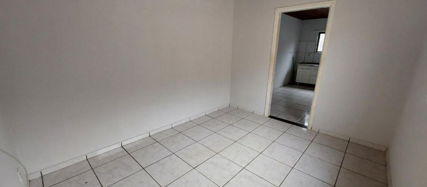 CASA NA Vila Fortuna em Assis
