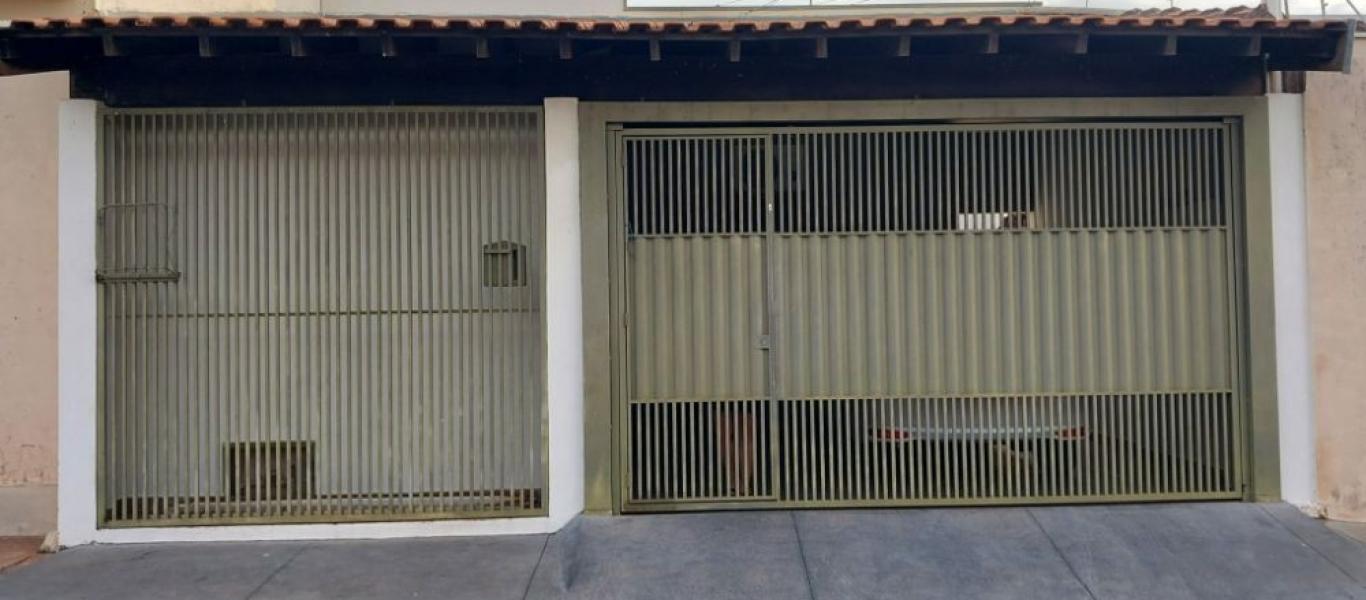 CASA NO Parque das Flores em Assis