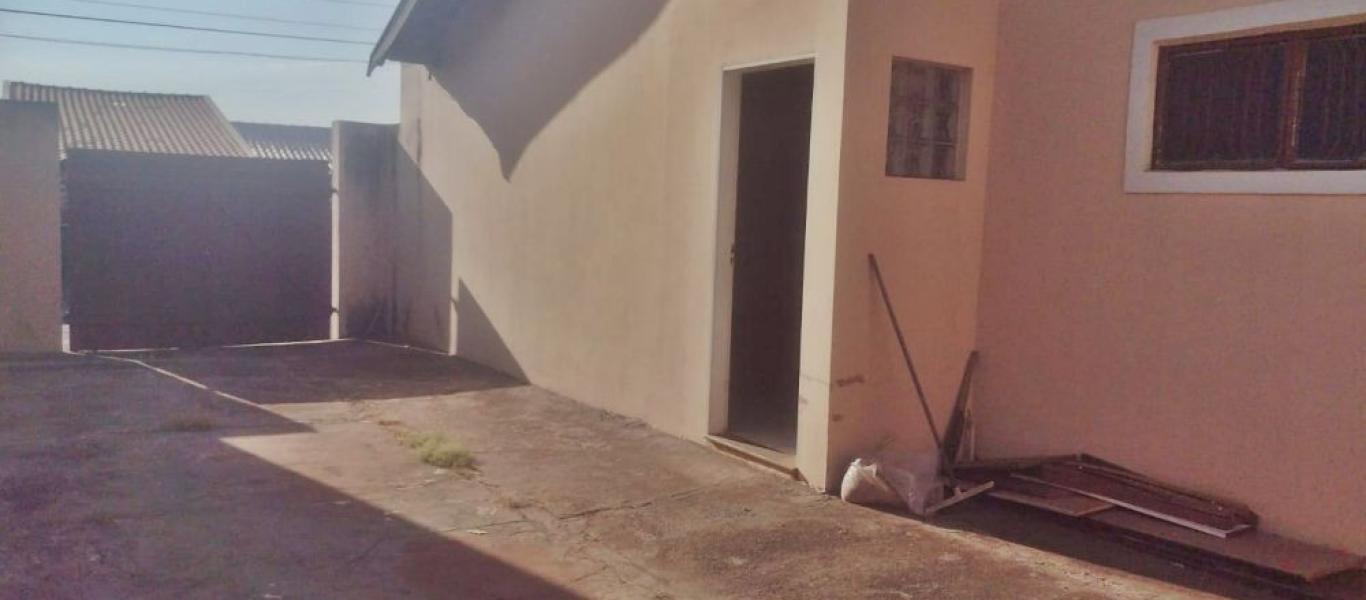 CASA NA COHAB DA RODOVIÁRIA em Assis