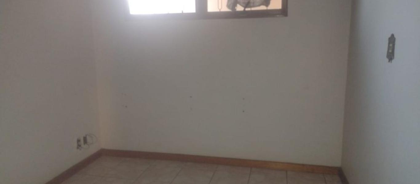 CASA NA COHAB DA RODOVIÁRIA em Assis