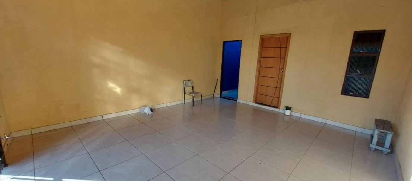 CASA NO JARDIM PARANÁ em Assis