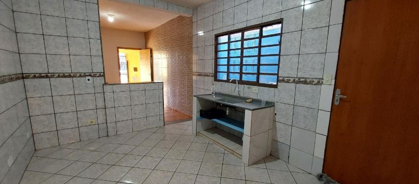 CASA NO JARDIM PARANÁ em Assis
