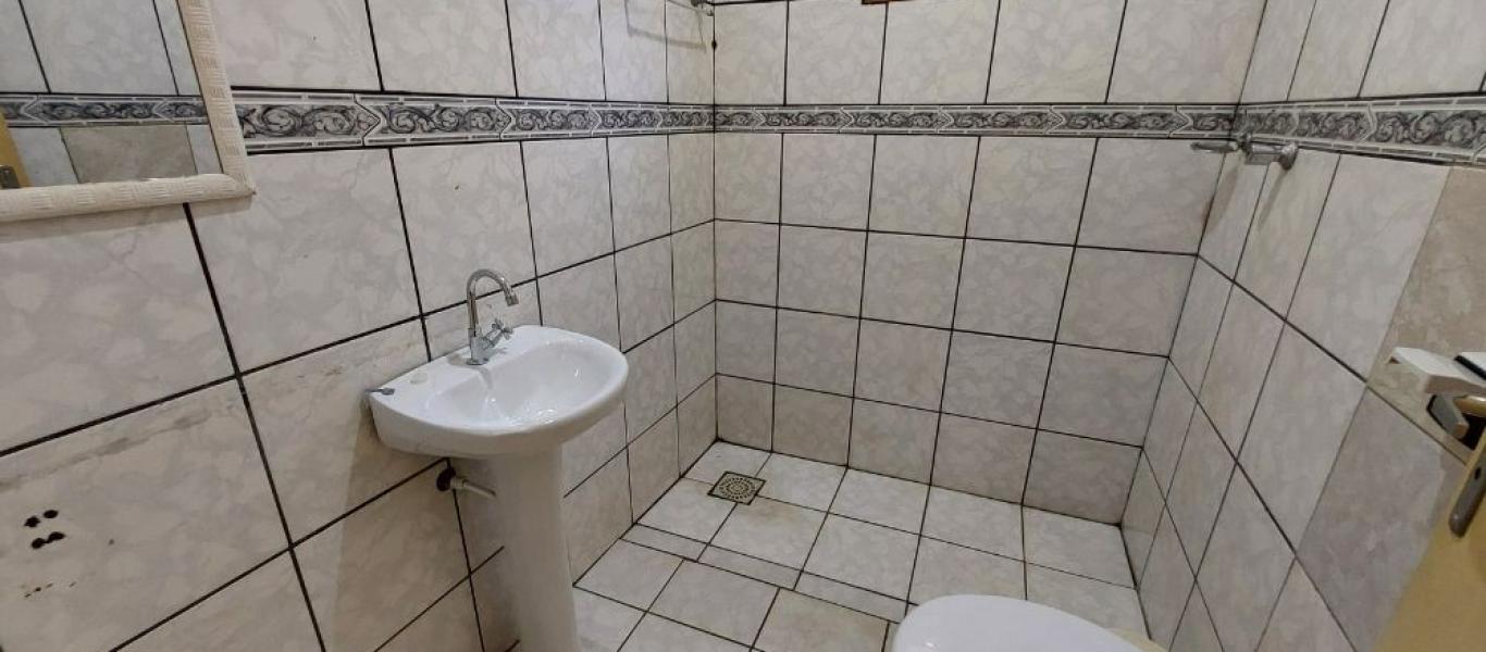 CASA NO JARDIM PARANÁ em Assis