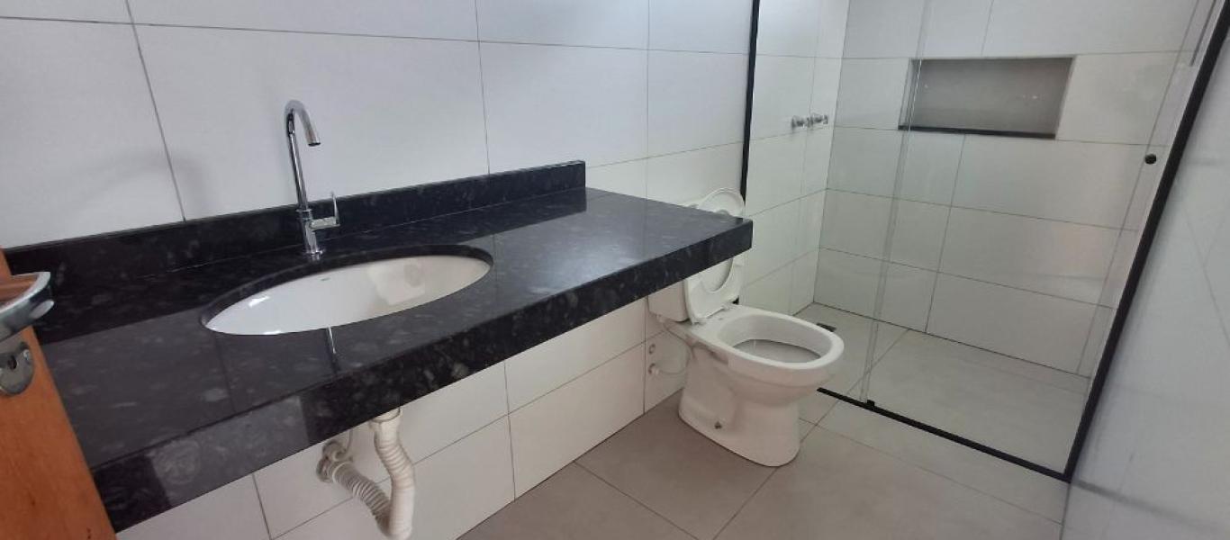 CASA NA Vila Ouro Verde em Assis