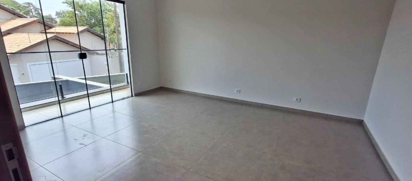 CASA NA Vila Ouro Verde em Assis