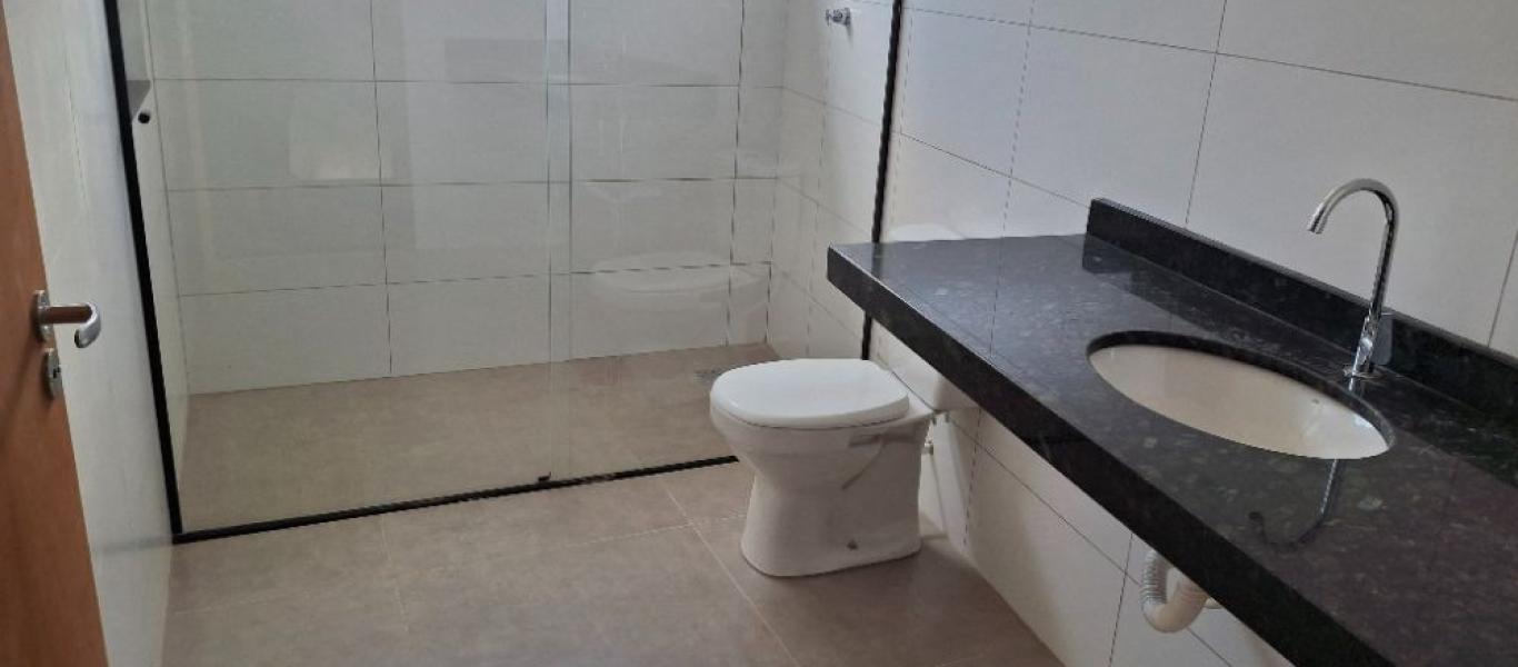 CASA NA Vila Ouro Verde em Assis