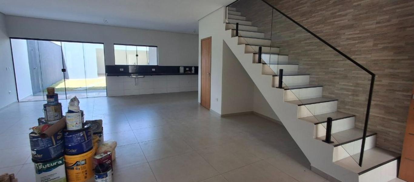 CASA NA Vila Ouro Verde em Assis