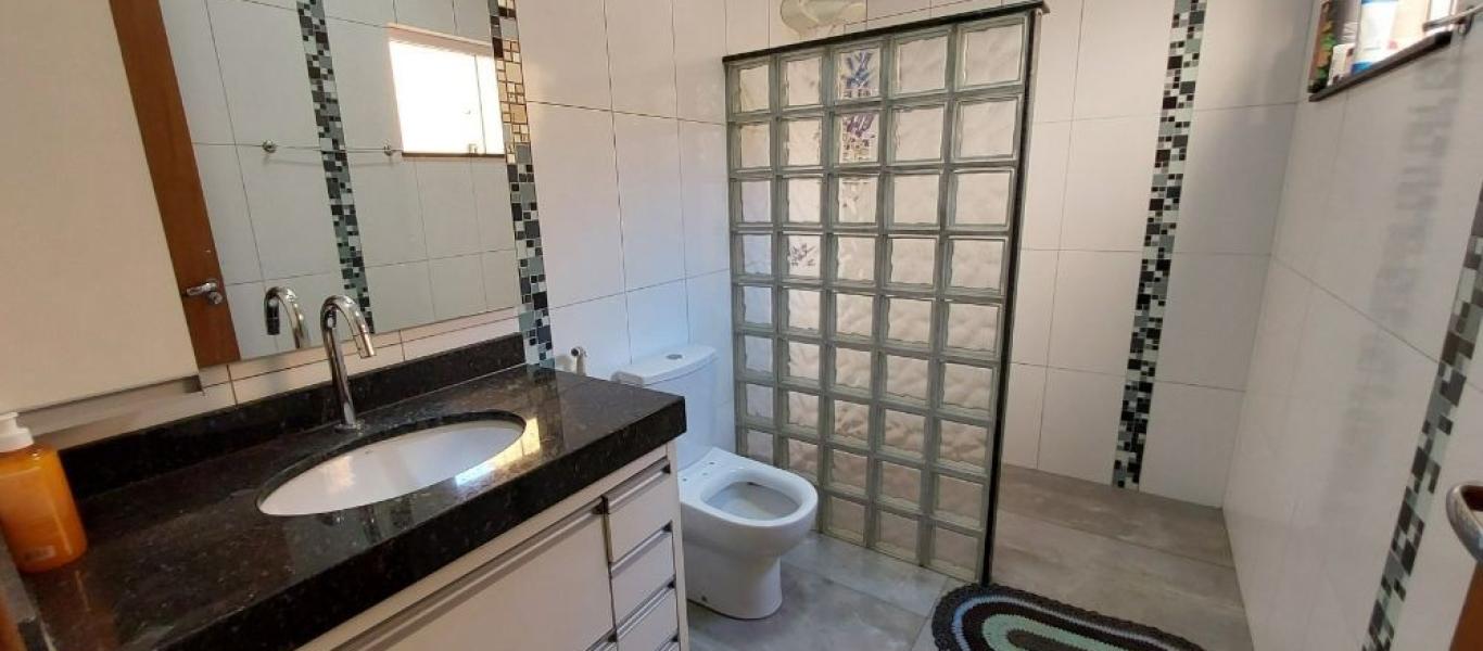 CASA NO Jardim Canadá em Assis