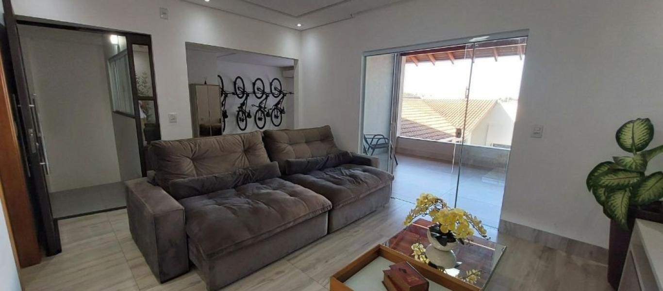 CASA NO Jardim Canadá em Assis