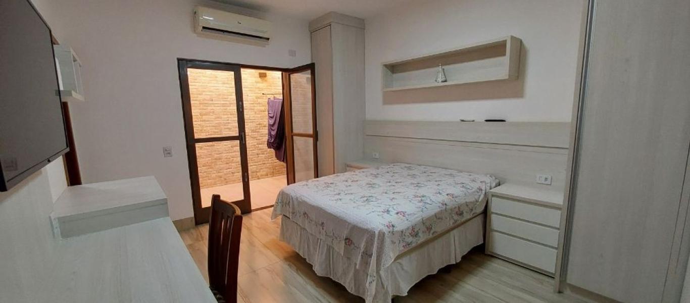 CASA NO Jardim Canadá em Assis