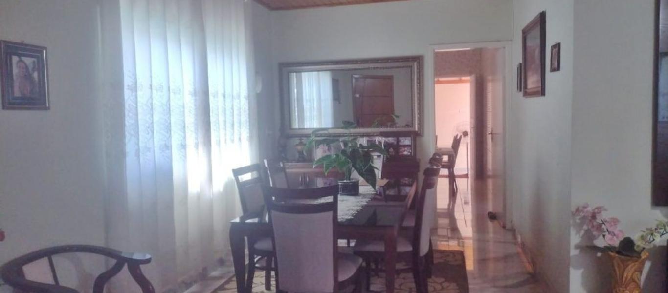 CASA NA Vila Central em Assis