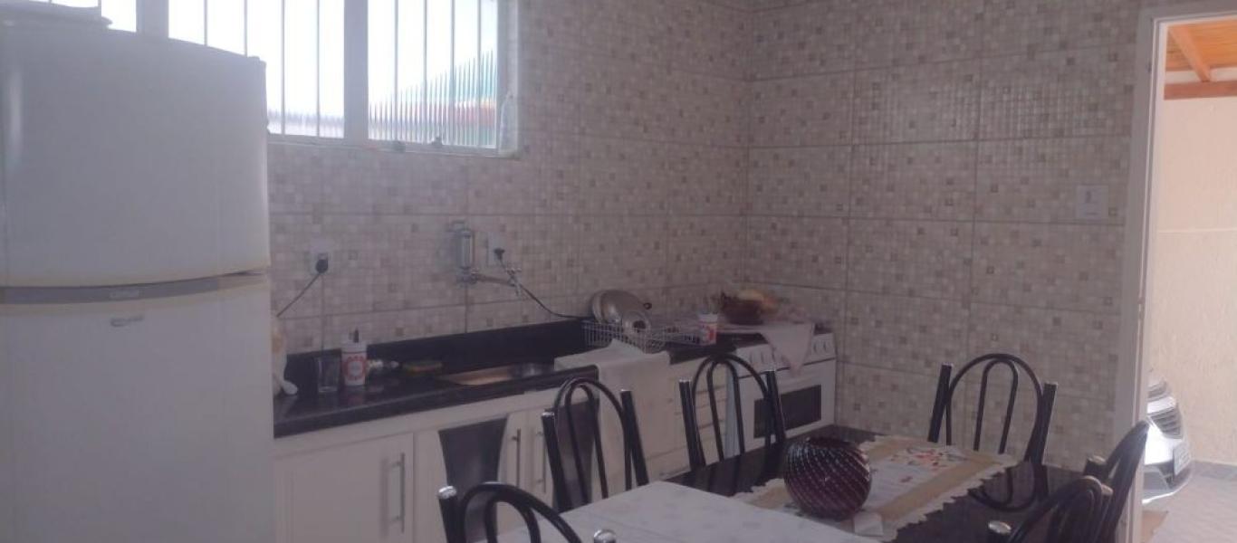 CASA NA Vila Central em Assis
