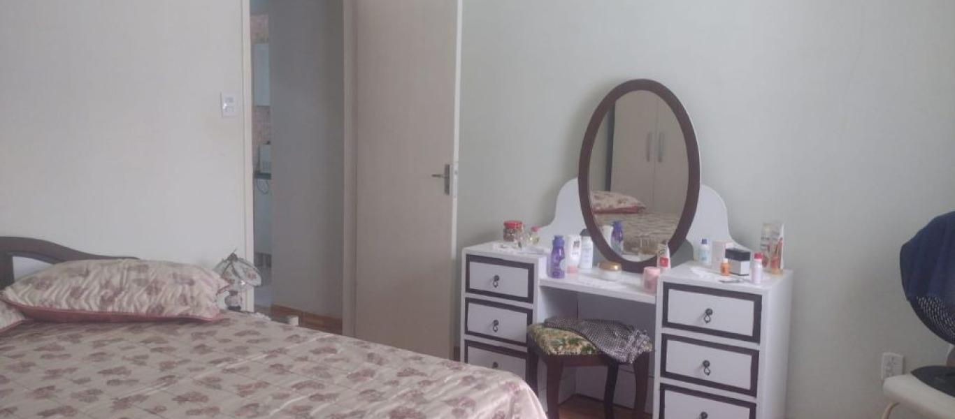 CASA NA Vila Central em Assis
